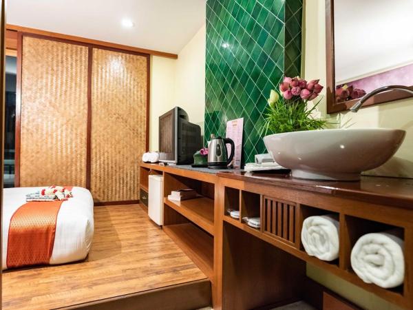 Dang Derm Khaosan : photo 3 de la chambre chambre lit queen-size