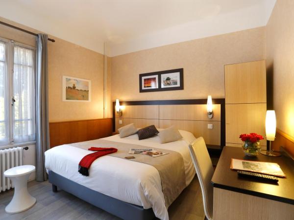 HOTEL LES MARRONNIERS : photo 3 de la chambre chambre double