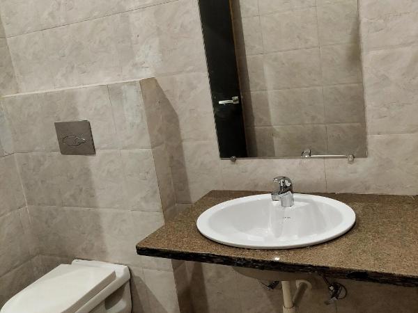 Hotel Suryansh : photo 4 de la chambre chambre deluxe