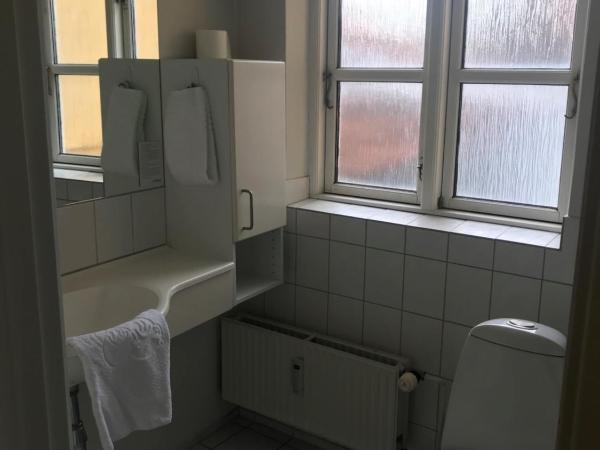 City Hotel Apartments : photo 10 de la chambre appartement