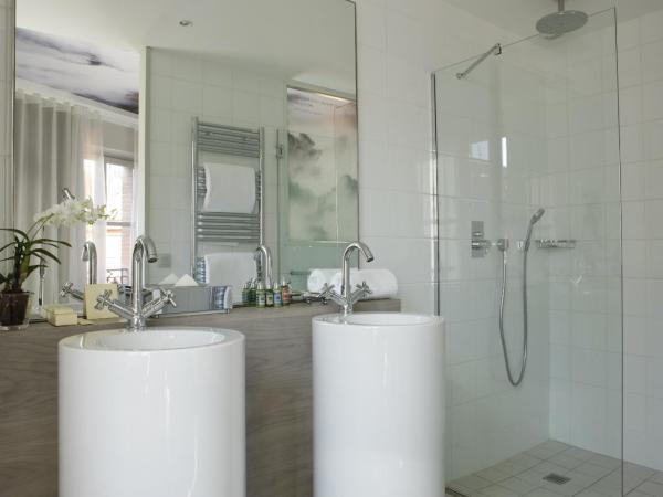 Le Grand Balcon Hotel : photo 10 de la chambre suite capitole