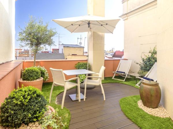 Boutique Hotel H10 Villa de la Reina : photo 5 de la chambre chambre double deluxe avec terrasse