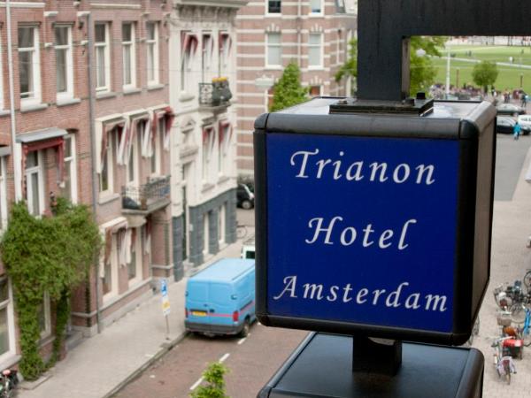 Budget Trianon Hotel : photo 6 de la chambre dortoir (8 adultes)