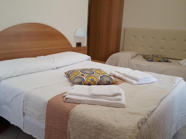 Hotel Milano : photo 3 de la chambre chambre triple
