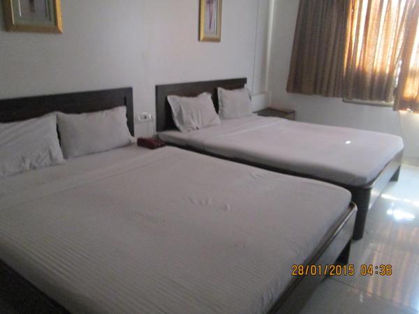 Celebrations Inn Pune : photo 6 de la chambre chambre standard non climatisée