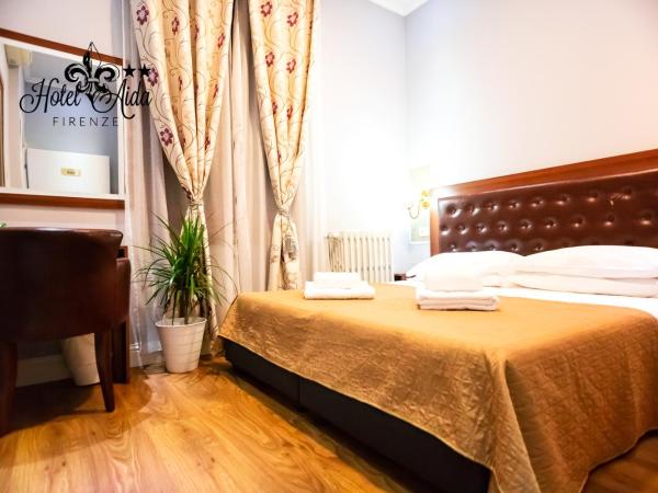 Hotel Aida : photo 4 de la chambre chambre double ou lits jumeaux avec salle de bains privative