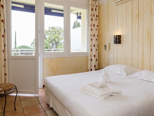 Cap Nègre Hôtel : photo 4 de la chambre chambre double avec balcon - vue partielle sur mer