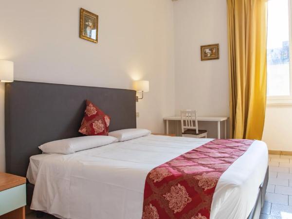 Hotel St. James : photo 2 de la chambre chambre double ou lits jumeaux supérieure