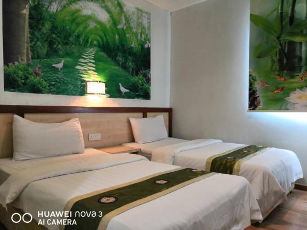 Mega Inn : photo 4 de la chambre chambre double ou lits jumeaux standard