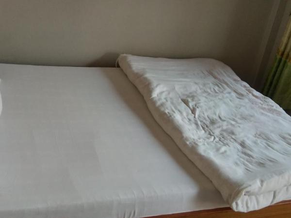 Pokhara Youth Hostel : photo 4 de la chambre chambre double Économique