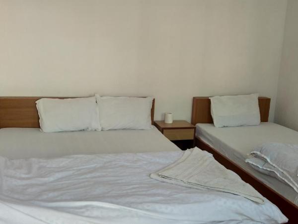 Pokhara Youth Hostel : photo 2 de la chambre chambre double Économique