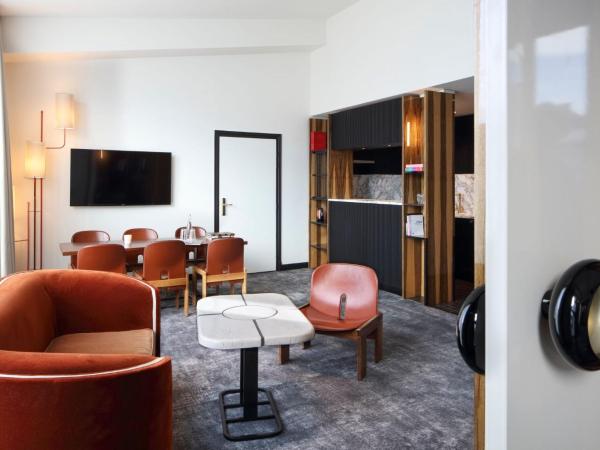 Hotel Les Bains Paris : photo 5 de la chambre suite avec terrasse