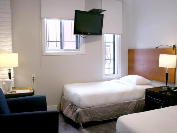 M Montreal Hostel : photo 2 de la chambre chambre lits jumeaux