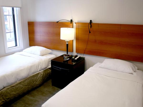 M Montreal Hostel : photo 3 de la chambre chambre lits jumeaux