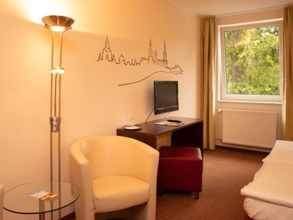 Bergwirtschaft Wilder Mann Hotel und Restaurant : photo 4 de la chambre chambre double