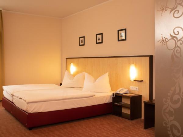 Bergwirtschaft Wilder Mann Hotel und Restaurant : photo 5 de la chambre chambre double