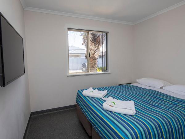Karrinyup Waters Resort : photo 2 de la chambre appartement de luxe avec 2 chambres