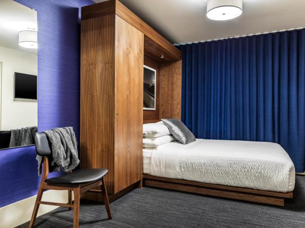 Found Hotel Boston Common : photo 5 de la chambre chambre avec 2 grands lits queen-size 