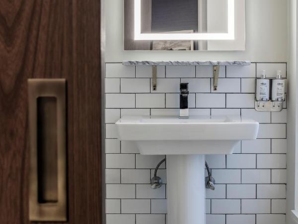 Found Hotel Boston Common : photo 3 de la chambre lit dans dortoir mixte de 4 lits