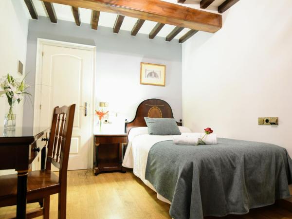 Hospedium Plaza Mayor Salamanca : photo 1 de la chambre chambre simple
