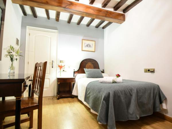 Hospedium Plaza Mayor Salamanca : photo 4 de la chambre chambre simple