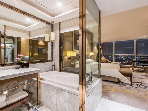 Minyoun Chengdu Kehua Hotel - Member of Preferred Hotels & Resorts : photo 4 de la chambre executive river view king bed room