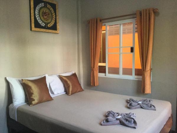 North Star Guest House : photo 1 de la chambre chambre double ou lits jumeaux standard avec ventilateur