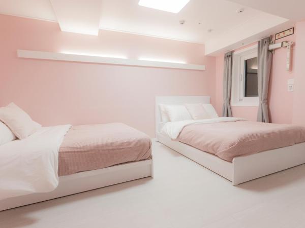 MJ Stay 2 : photo 2 de la chambre chambre familiale standard