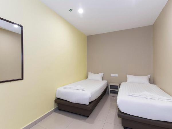 Hotel Raja Bot : photo 6 de la chambre chambre lits jumeaux standard