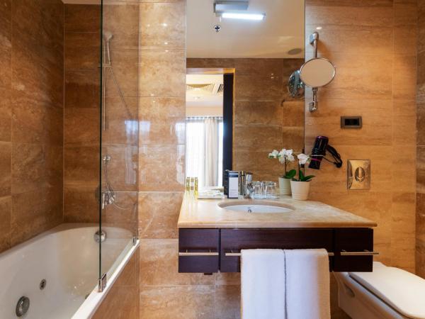 Exe Budapest Center : photo 6 de la chambre suite junior