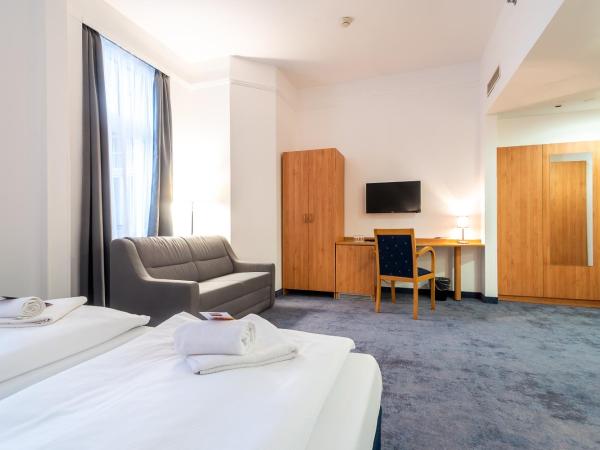 Hotel Golden Park Budapest : photo 1 de la chambre chambre double ou lits jumeaux confort