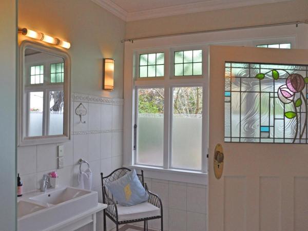 Dyers House : photo 1 de la chambre chambre lit queen-size - vue sur jardin