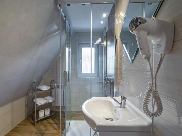 Willa pod Antałówką : photo 4 de la chambre chambre quadruple premium