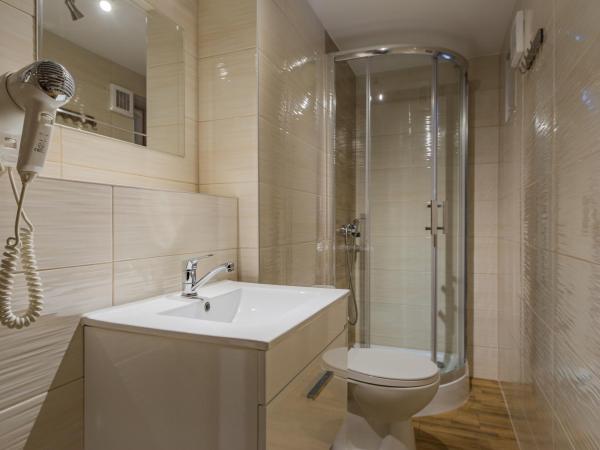 Willa pod Antałówką : photo 1 de la chambre chambre quadruple classique