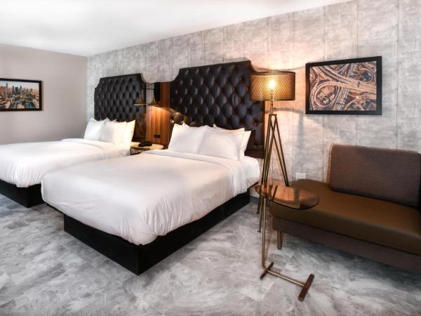 Hollywood Inn Suites Hotel : photo 2 de la chambre suite lit queen-size