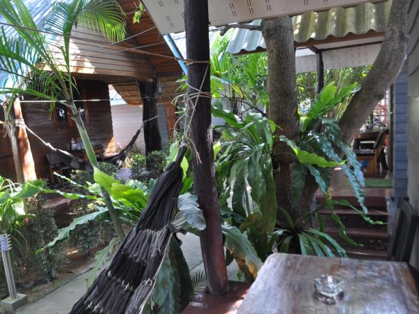 Lanta New Coconut Bungalow : photo 5 de la chambre bungalow 1 chambre