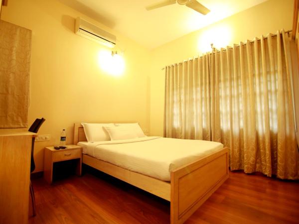 Falcon Suites Residency Road : photo 1 de la chambre chambre double deluxe