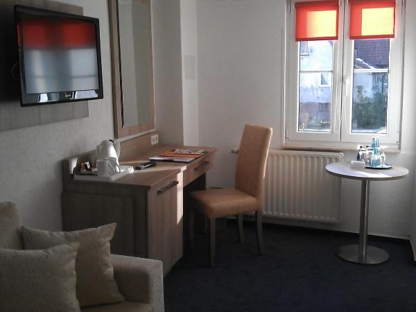 Airport Hotel Filder Post : photo 7 de la chambre chambre double