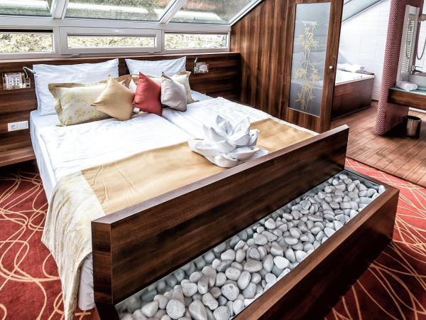 Bonvital Hotel Hévíz Superior Adults Only : photo 2 de la chambre suite présidentielle