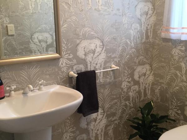 KARANDA BnB : photo 10 de la chambre appartement - vue sur lac (réservé aux adultes)