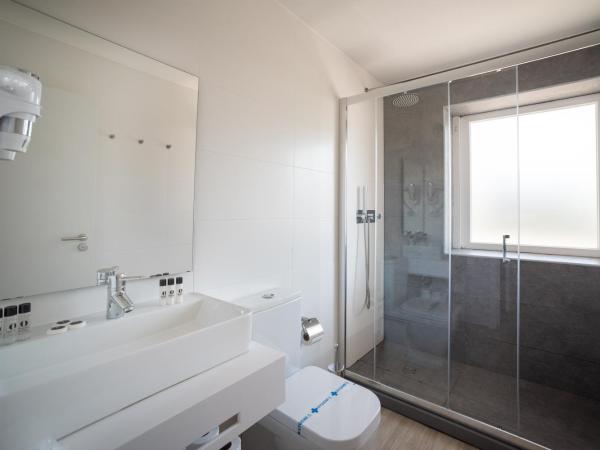 Hotel Canada : photo 6 de la chambre chambre triple supérieure