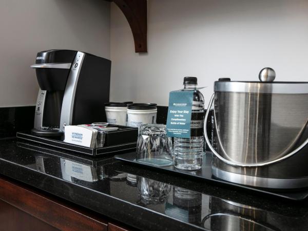 Wyndham Grand Orlando Resort Bonnet Creek : photo 5 de la chambre chambre familiale avec lits superposés et lit king-size - non-fumeurs