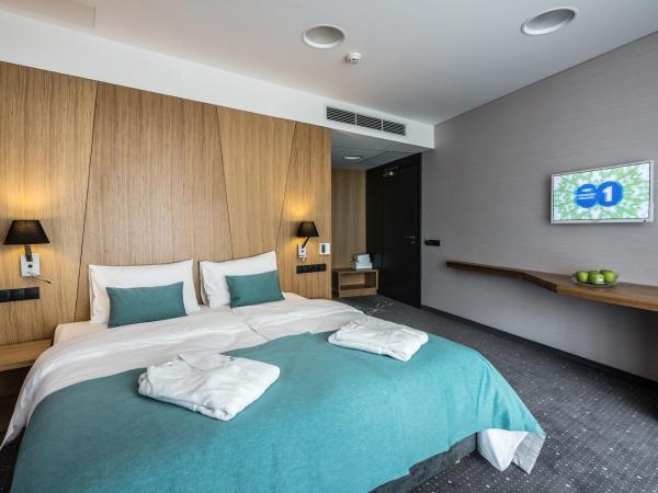 Regatta Hotel Restauracja Spa : photo 3 de la chambre chambre familiale