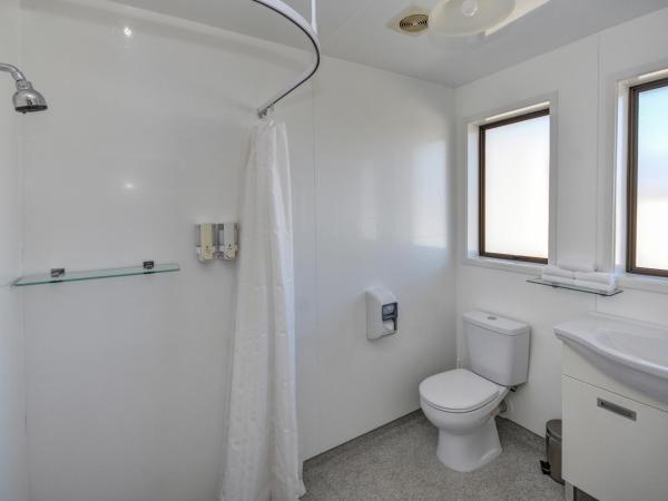 ASURE Adrian Motel : photo 5 de la chambre appartement 2 chambres (5 adultes)