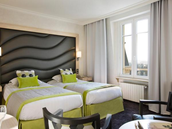 Grand Hôtel Des Thermes : photo 1 de la chambre chambre double supérieure escale - vue sur ville