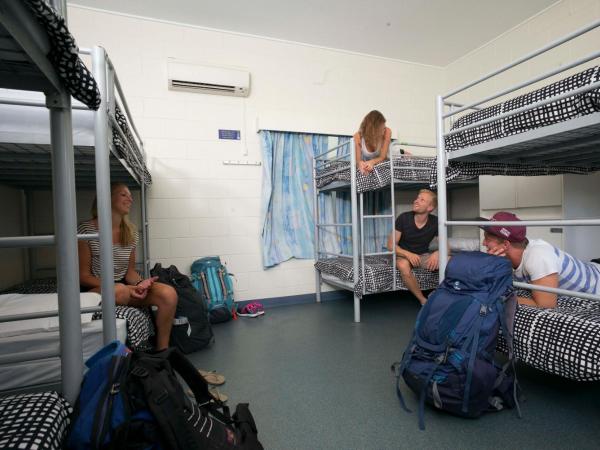 YHA Cairns Central : photo 3 de la chambre lit dans dortoir pour femmes de 10 lits