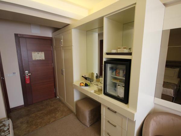 Grand Washington Hotel : photo 2 de la chambre chambre quadruple