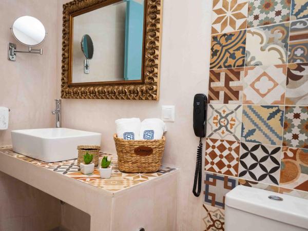 Enorme Serenity Spritz - Adults Only : photo 2 de la chambre chambre double standard