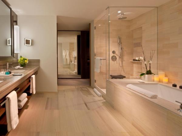 The Langham, New York, Fifth Avenue : photo 6 de la chambre suite junior