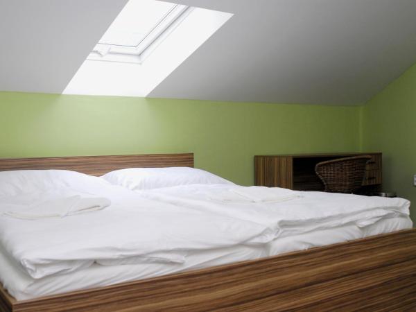 Penzion DMZ : photo 1 de la chambre chambre triple